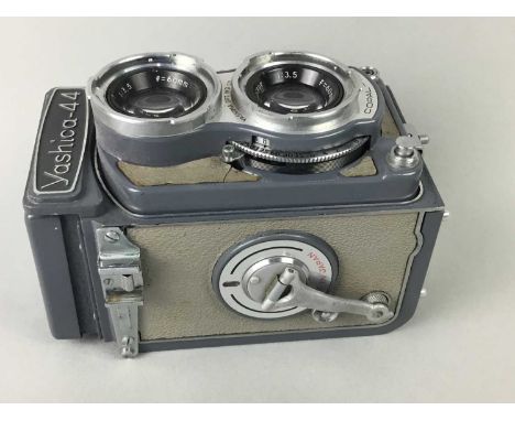 LOT OF CAMERA EQUIPMENT