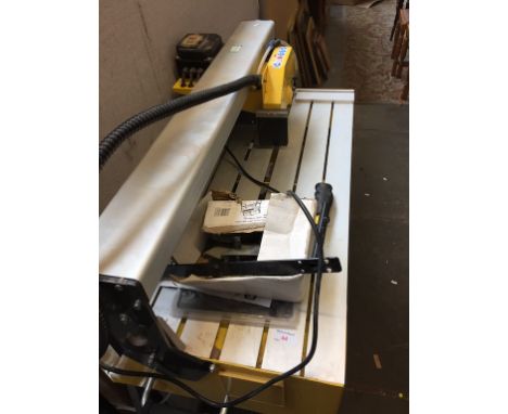 TILE SAW