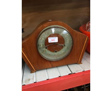 MANTEL CLOCK