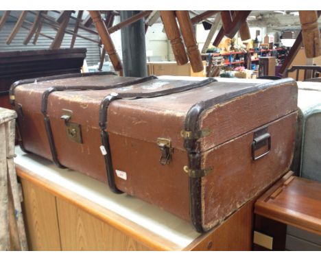 OLD TRUNK