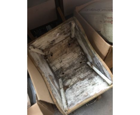 WOODEN WHEEL BARROW GARDEN ORNAMENTAL PLANTER