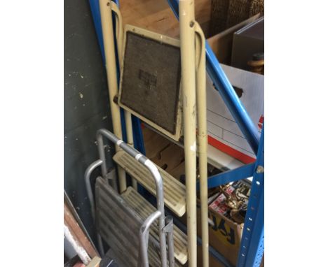 ALUMINIUM SMALL STEP LADDERS & METAL STEP LADDERS