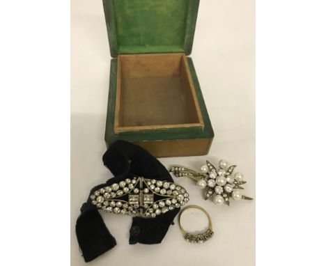 3 pieces of diamante set vintage jewellery. Comprising of a rolled gold ring set with 5 stones (size P), a Ciro CP brooch set