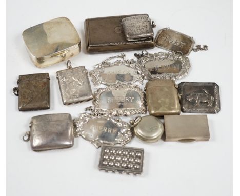 Sundry small silver and plated items including wine labels, vest cases, sovereign case and a Victorian silver snuff box, Lond