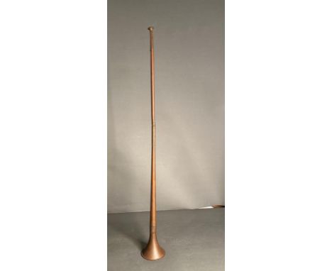 A copper hunting horn