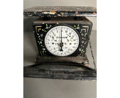 A set of vintage Weighing florally painted bathroom scales 