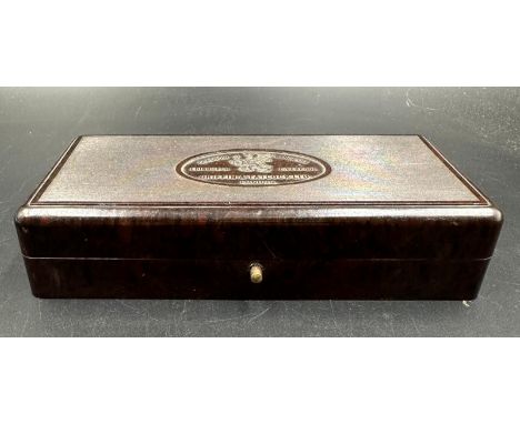 A Bakelite boxed set of vintage weights by Griffin and Tatlock of London 