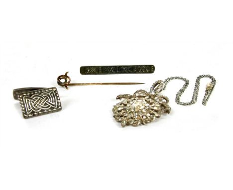 A quantity of jewellery, to include a silver paste set garland style pendant, with openwork bow and wreath set with round cut