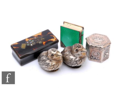 A hallmarked silver green enamelled small box, length 4cm, some damage, with a similar hexagonal box, a tortoiseshell snuff b