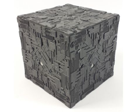 STAR TREK - an unopened boxed 2013 STAR TREK light up Borg tactical cube ornament by Eaglemoss approx 15x15x15cmApprox 1 piec