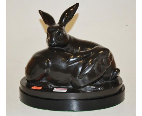 A bronzed rabbit figure Condition Report / Extra Information Modern.
Made of resin to look like bronze.
On weighted base.
Aft
