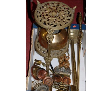Mixed lot of metal ware to include brass two tier saucepan stand, turned brass fire tools etc