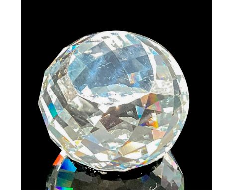 Round faceted body with clear flat top. Swarovski mark. 7433 050 000. This item has its original box: 4"H x 3.25"dia. Certifi