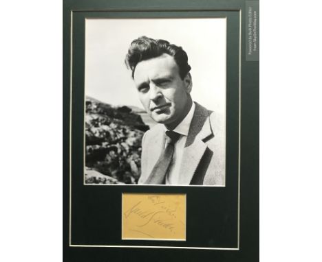 Donald Sinden autograph mounted with b/w portrait photo to an overall 16 x 12 inches. Sir Donald Alfred Sinden CBE FRSA was a
