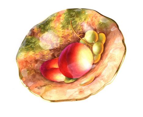 ROYAL WORCESTER DISH.FRUIT DESIGN.SIGNED ROBERTS.HEIGHT: 1 INCH.DIAMETER: 4 INCHES.IN GOOD CONDITION.