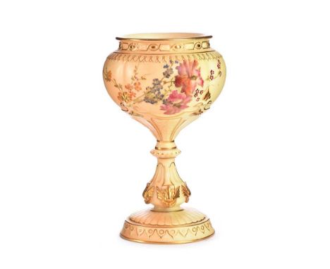 ROYAL WORCESTER VASE.WILD FLOWERS.RAISED ON A CIRCULAR FOOT BASE.NO. 1813.HEIGHT: 7½ INCHES.DIAMETER: 3½ INCHES.IN GOOD CONDI