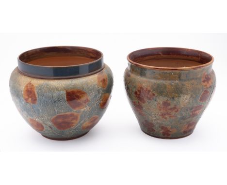 A Royal Doulton natural foliage pattern planter by Eleanor Tosen. Showing oak and fern leaves in brown on a greenish backgrou