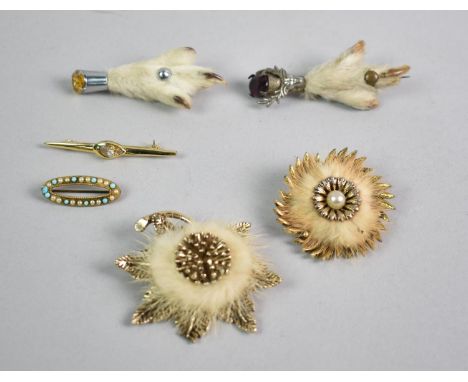 A Collection of Various Vintage Brooches to include Two Grouse Foot Examples, Gold Coloured Metal Example Having Raised White