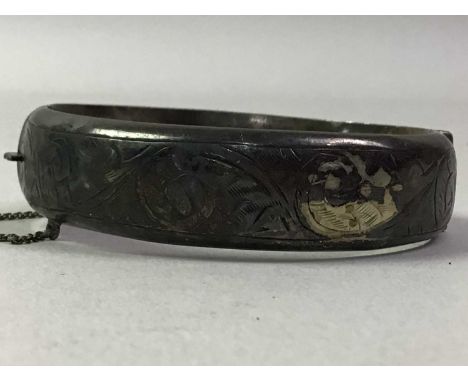 COLLECTION OF SILVER JEWELLERY, including a bangle and brooches