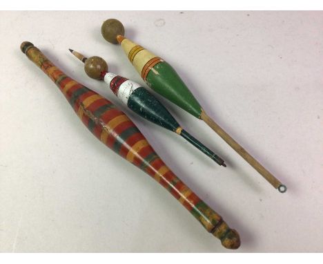 FOLK ART, THREE NEW ENGLAND PAINTED WOOD FISHING BOBBINS / BOBBERS, LATE 19TH / EARLY 20TH CENTURY decorated in coloursthe la