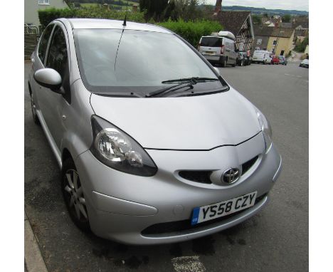 EXORS SALE - Toyota Aygo Platinum REG YS58 CZY, delivered 29-1-09, manual, silver, 49,000 miles, four door, SORN 