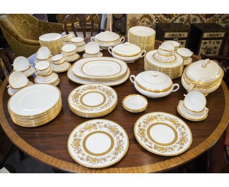 MINTON DINNER SERVICE, 'Winchester' including 23 salad plates, 25 dinner plates, 24 side plates, 22 soup bowls, 1 large servi