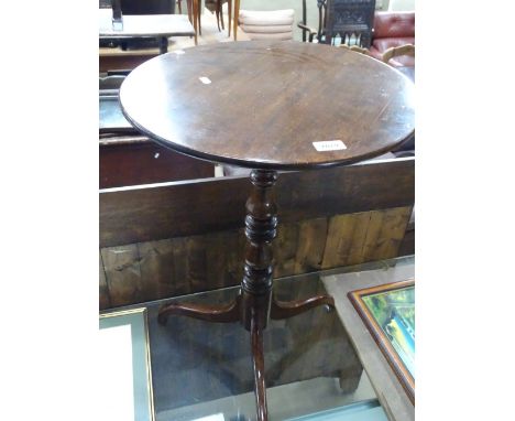 Georgian mahogany tripod occasional table, width 1'6", height 2'3".