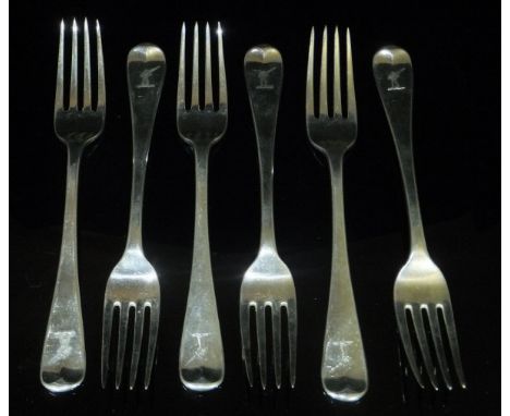 A set of six George III silver forks (by Paul Storr, London, 1817), approx 13.3 oz