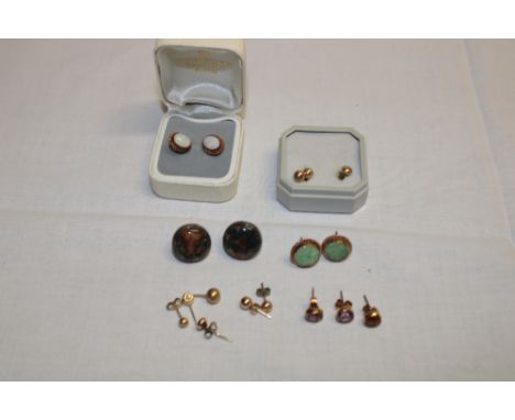 A pair of 9ct gold earrings mounted with jade panels, various other 9ct gold earrings and others etc
