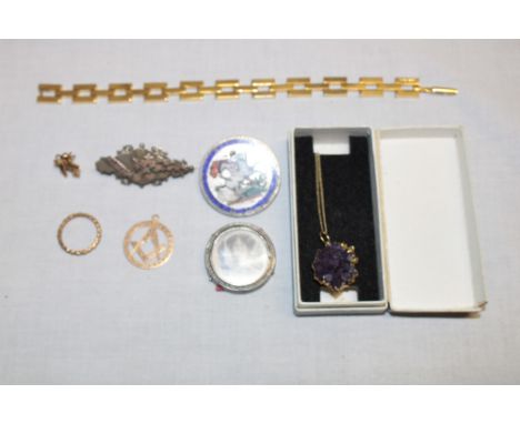 A 9ct gold eternity-style dress ring, enamelled silver crown brooch, amethyst pendant necklace etc.