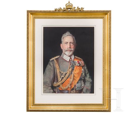 Kaiser Wilhelm II. – Portrait in feldgrauer Uniform  Alter Farbdruck in Passepartout, unter Glas in verziertem Profilrahmen, 