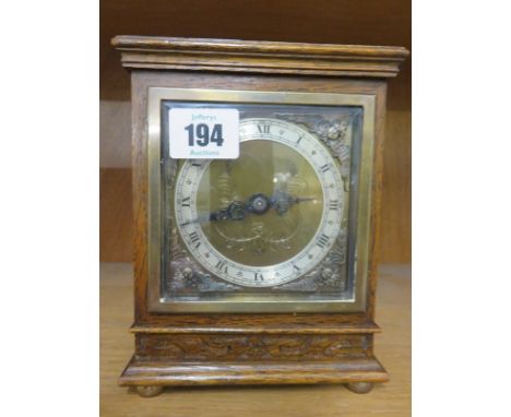 ELLIOTT CLOCK, oak cased mantel clock, 6.5 " height