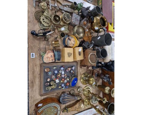 Various brass wares including powder flasks, bowling club badges, pewter tankards, brass and oak cribbage board, etc.