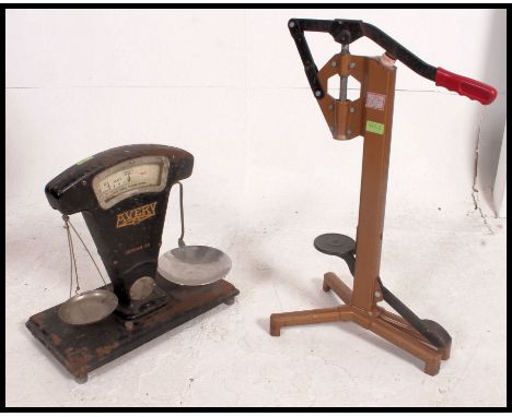 A vintage set of black Avery Industrial scales 10lb weight. Together with an Industrial wine bottle corker H71xW46xD29cm