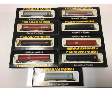 Graham Farish N gauge 100 Ton Tanker Bogie Wagons including BP (green) No.3708 (8) and nine others, all boxed (17 total)