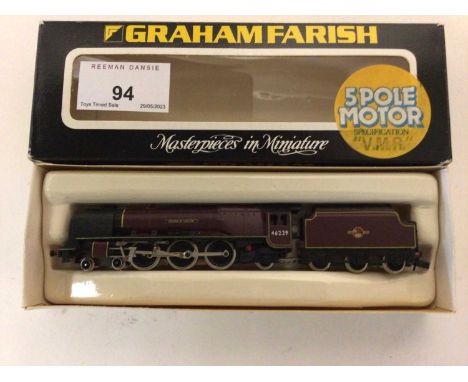 Graham Farish N gauge BR maroon 4-6-2 Duchess Class "Duchess of Hamilton" tender locomotive 46229, boxed No.1816