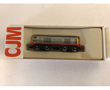 CJM N gauge Mainline livery Class 60 Diesel 60078 &amp; Hunslet-Barclay Class 20 Diesel 20907, both boxed (2)