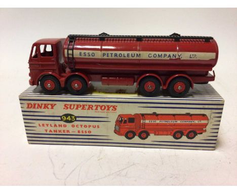 Dinky Leyland Octopus Tanker - Esso No 943 in original box
