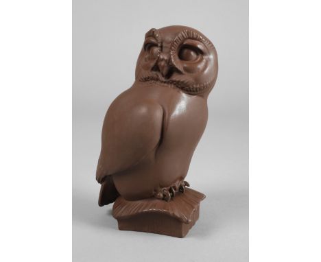 Meissen "Käutzchen"Entwurf Max Esser 1933, geprägte Schwertermarke nach 1948, zweimal gestrichen, geritzte Modellnummer A.125
