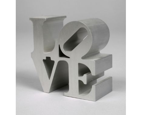 Robert Indiana, "Love"Entwurf 2009, zeitgenössisches Museumsreplikat, unsigniert, Aluminium gebürstet, stark verkleinerte Ver