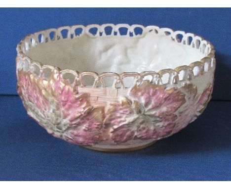 A Royal Worcester leaf moulded bowl, shape 1004, circa 1893, diameter 9.5insCondition Report:  Good condition