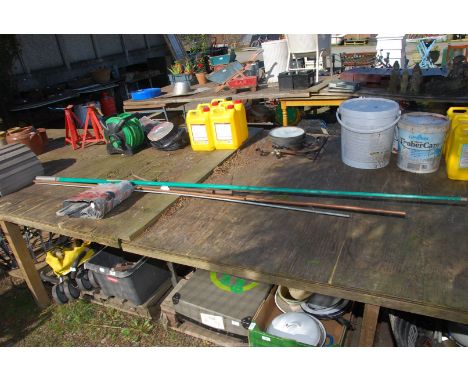 Copper pipe, threaded bar, roll of lead, etc.