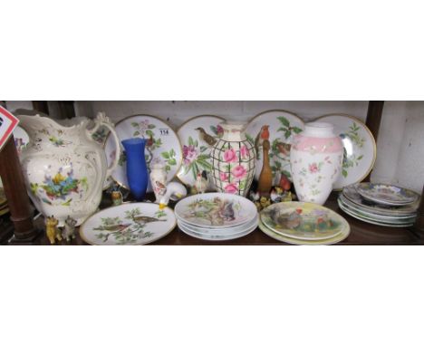 Shelf of china to include Royal Worcester