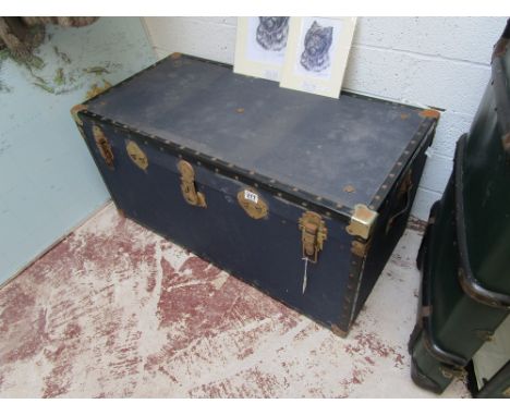 Large cabin trunk