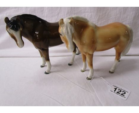 2 ceramic horses, appear to be marked Beswick however could be Elite Pottery Stafforshire