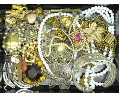 Vintage jewellery