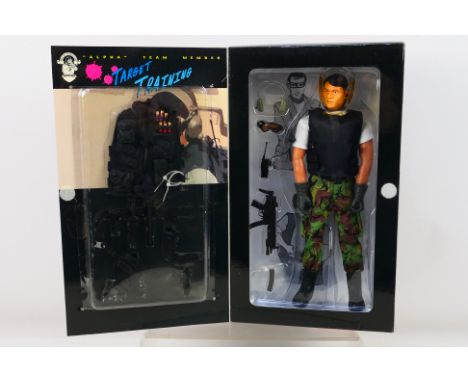 Dragon - A boxed Dragon 'Full Gear' #73011 1:6 scale Hong Kong Police SDU 'Cheong' action figure. The figure and accessories 