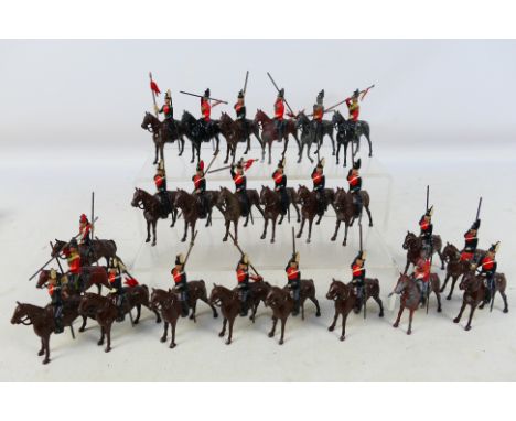 Britains - 24 loose vintage Britains 5th Battalion Lancers Metal figures. Items appear overall in good condition with some pa