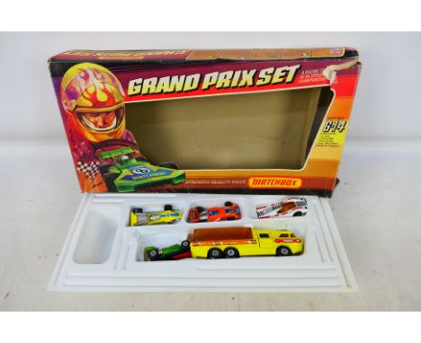 Matchbox - A boxed Matchbox G-14 Grand Prix Set. The set comes with Matchbox Superfast '#7 Hairy Hustler; #38 Formula 500 Rac
