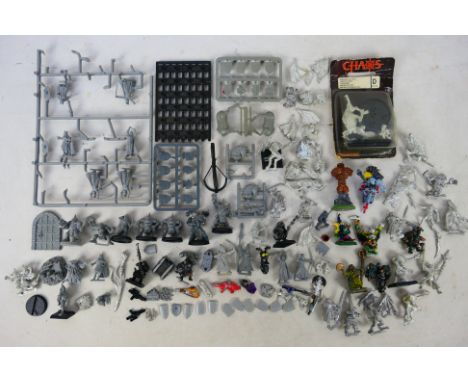 Warhammer - Games Workshop - Citadel - A mainly unboxed collection of 20 metal and plastic Warhammer figures from various fac